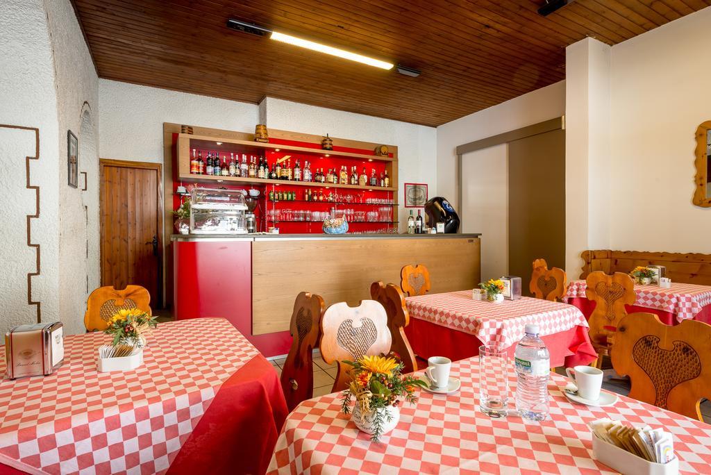 Albergo Altavilla Tirano Exteriér fotografie