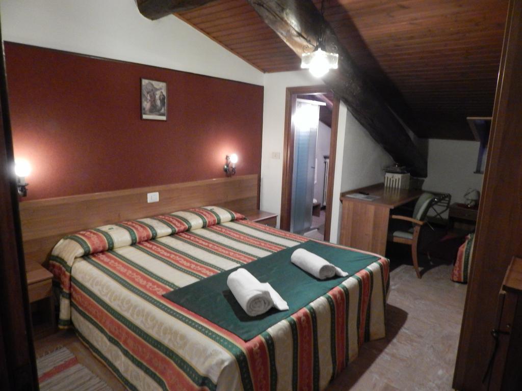 Albergo Altavilla Tirano Exteriér fotografie