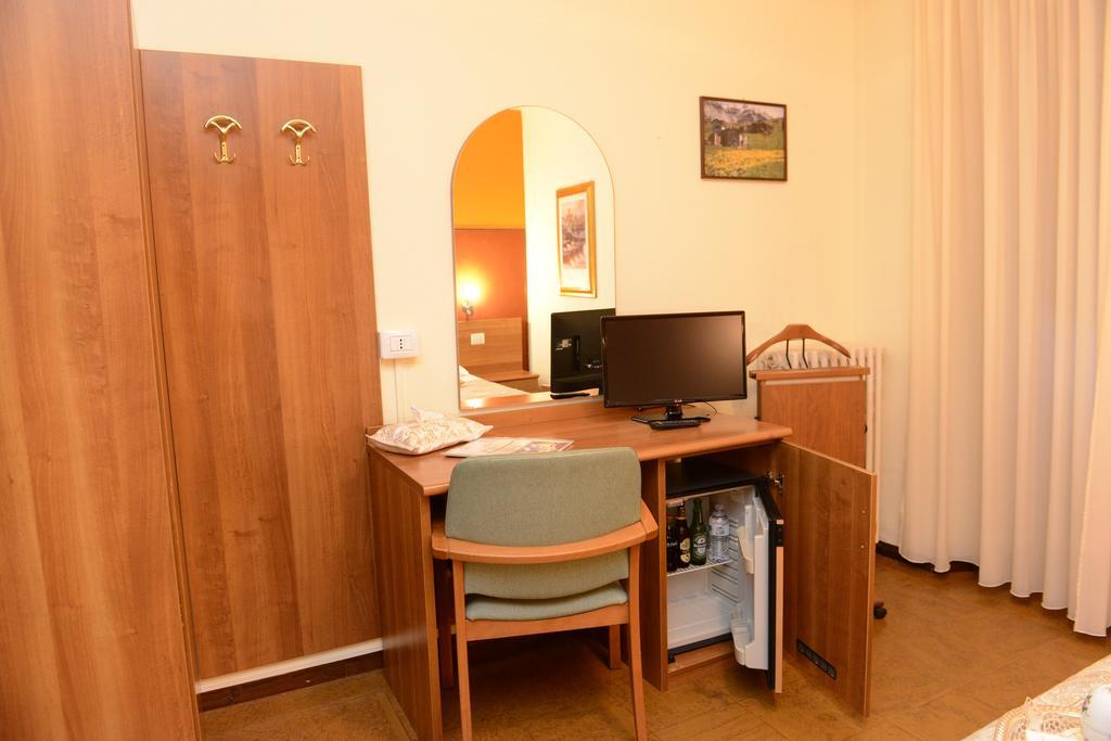 Albergo Altavilla Tirano Exteriér fotografie