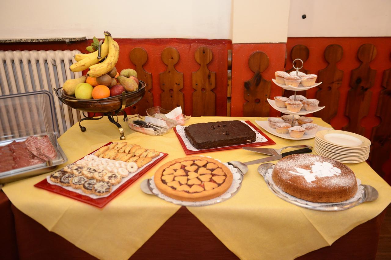 Albergo Altavilla Tirano Exteriér fotografie