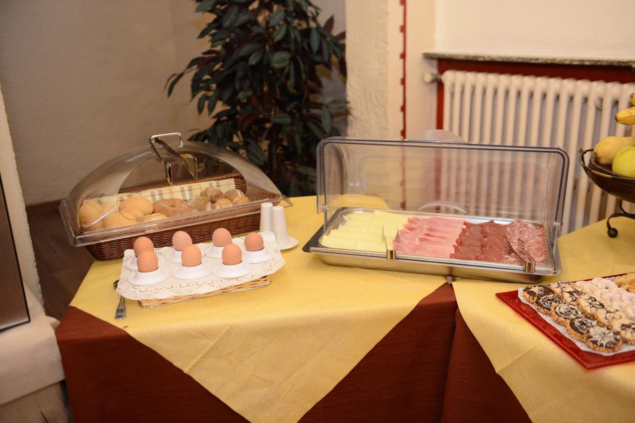 Albergo Altavilla Tirano Exteriér fotografie